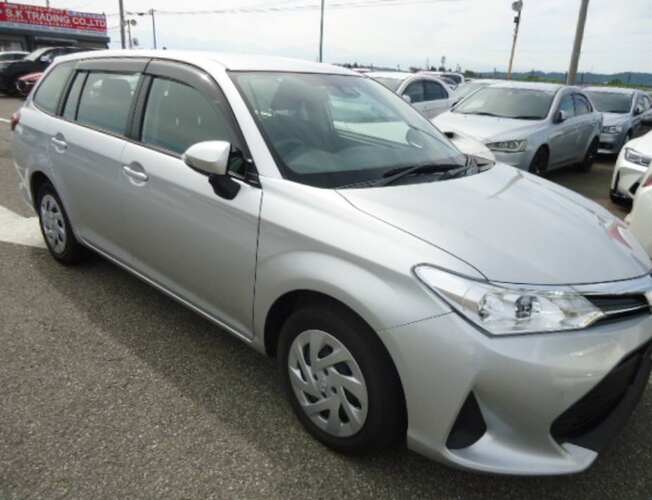 Toyota Corolla Fielder EX