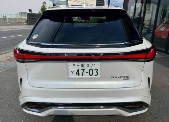 Lexus RX450h+