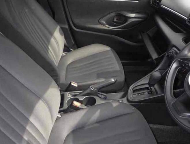 Toyota Yaris X