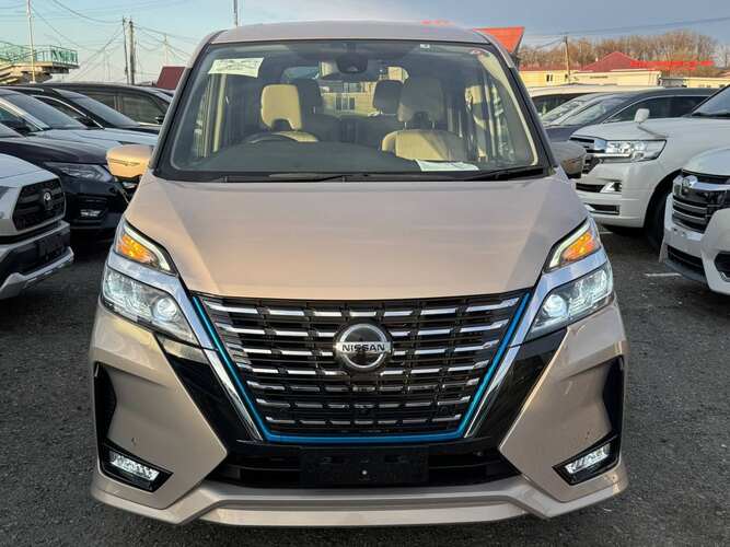Nissan Serena E power