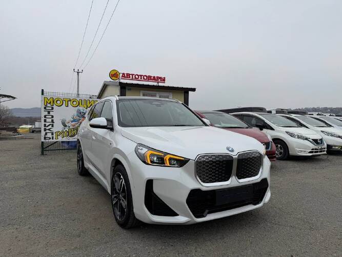 BMW iX1 X-Drive 30L