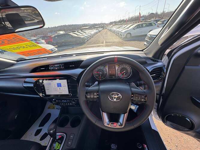 Toyota Hilux Z GR Sport