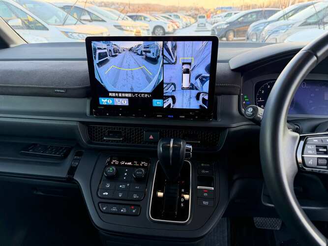 Honda Stepwgn Spada Premium line