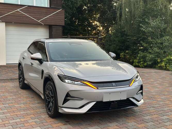 BYD Song L (530)