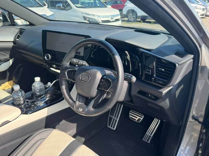 Lexus NX350 F-sport