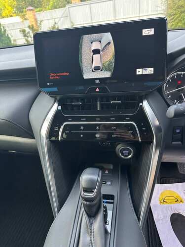 Toyota Harrier Z