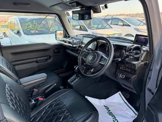 Suzuki Jimny Sierra