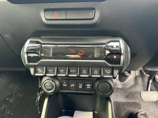 Suzuki Ignis MF 4WD